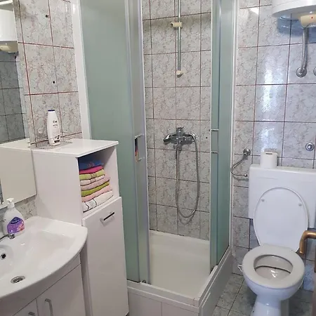 Grosse In Rogotin Mit Eigenem Balkon Ploce (Dubrovnik-Neretva)