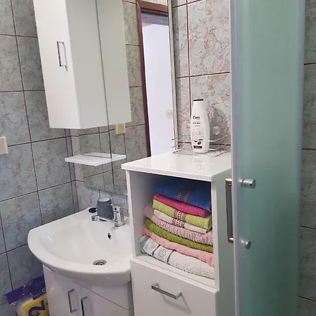 Grosse In Rogotin Mit Eigenem Balkon Apartmán
